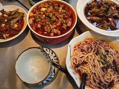 -老三样 · 江西菜馆(前海壹方汇店)