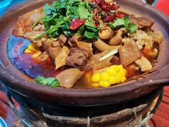 -沙胆彪炭炉牛杂煲(成都玉林店)