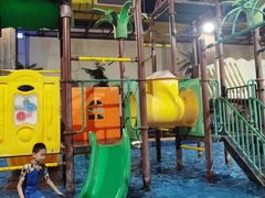 -泉城欧乐堡戏水湾艺术养生温泉