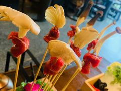 乐山英雄签签-盡膳口福跷脚牛肉火锅(北美新天地店)