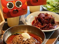 -草家酱蟹炭火烤肉店(珲春南路一店)