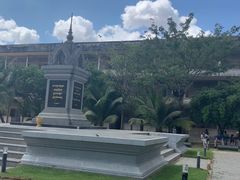 -吐斯廉屠杀博物馆