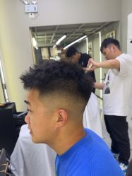 -尤司男士国潮理发馆