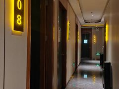 -玉足林影院足道·棋牌·精油按摩SPA