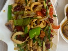 -覃记海鲜美食餐厅