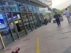 -宝龙城(杭州滨江店)