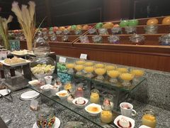 -广州卡丽酒店(大金钟路地铁站店)