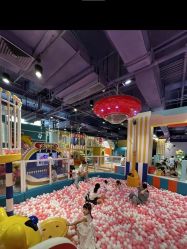 -LuckyStar幸运星家庭娱乐中心(东莞国贸店)