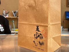 -天井·丑面包搭咖啡