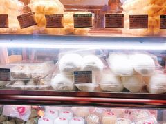 -白玉兰食品(汇联商厦店)