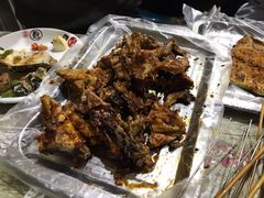 烤鸡架-老王太太串吧(中街店)