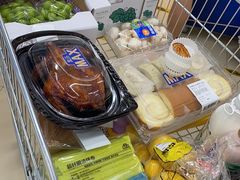 -盒马X会员店(王府井奥莱UP TOWN店)
