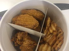 -麦当劳(世界城广场店)