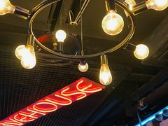 -唱吧麦颂KTV(西单华威潮铺街店)