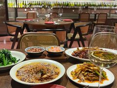 -肆海小川菜酒馆Wine Bistro (青年路店)
