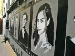 -新华里咖啡书吧(新华书店小寨店)