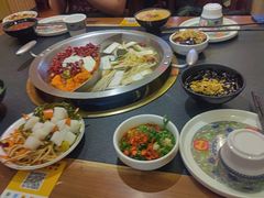 -沸炉重庆老火锅(军事博物馆店)