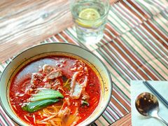 酸辣面-源一咖啡馆(麒麟巷步行街店)