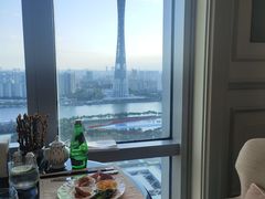 -广州富力丽思卡尔顿酒店