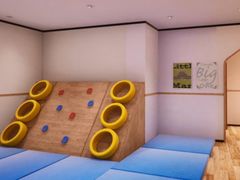 -抱抱熊托育中心(大悦城店)