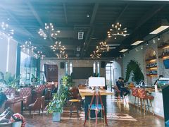 -桉树林A coffee 森林餐厅(三圣乡店)