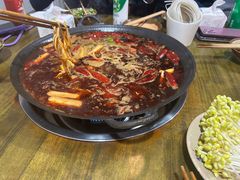 -黄潇洒老火锅(九眼桥宏济巷店)