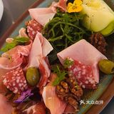 在LAVO享受一人餐的快乐，超满足[胜利][亲亲][胜利]