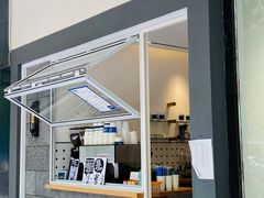 门面-AllorNothing横竖横咖啡(天虹店)
