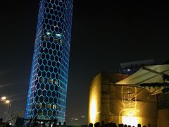 -The ROOF (通盈中心店)