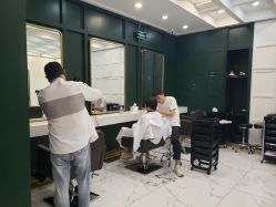 -悦Salon发型设计