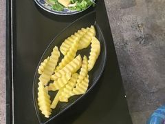 -老房老舍重庆火锅(假日城市店)