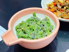 擂辣椒皮蛋-渔芙南(三里屯店)