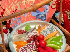 -黄记煌三汁焖锅(新佳丽江汉路店)