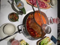 -左庭右院鲜牛肉火锅(七宝领展广场店)