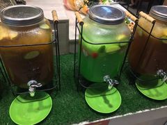 -新艺自助美食城(中山路店)