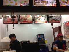 -桥香园云南过桥米线(金马碧鸡店)