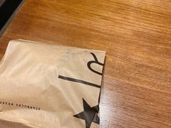 -星巴克臻选(北京嘉里中心第二店)