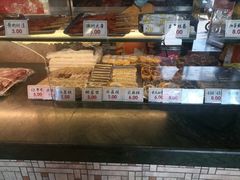 面包甜点陈列柜-四宜糕团店(南大街店)