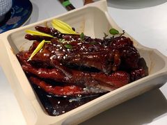 吮指鸡爪-桂满陇-西湖船宴(西单大悦城店)