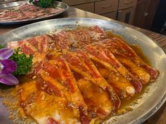 -明洞阿姨·韩式酱蟹烤肉·创意料理(三元桥店)