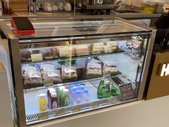 面包甜点陈列柜-哈根达斯(上海金山店)