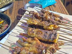 -蚝堡海鲜·威海菜·海肠捞饭·烧烤·亚洲吃蚝公司(幸福门店)