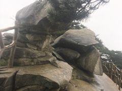 -罗田薄刀峰风景区