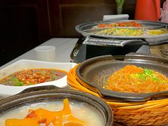 -阿瓦山寨·湘菜现炒·剁椒鱼头王(咸阳总店)