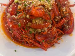 -捌贰虾蟹·江湖菜馆(江汉路店)
