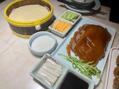-韵秋荷(宝山龙湖天街店)