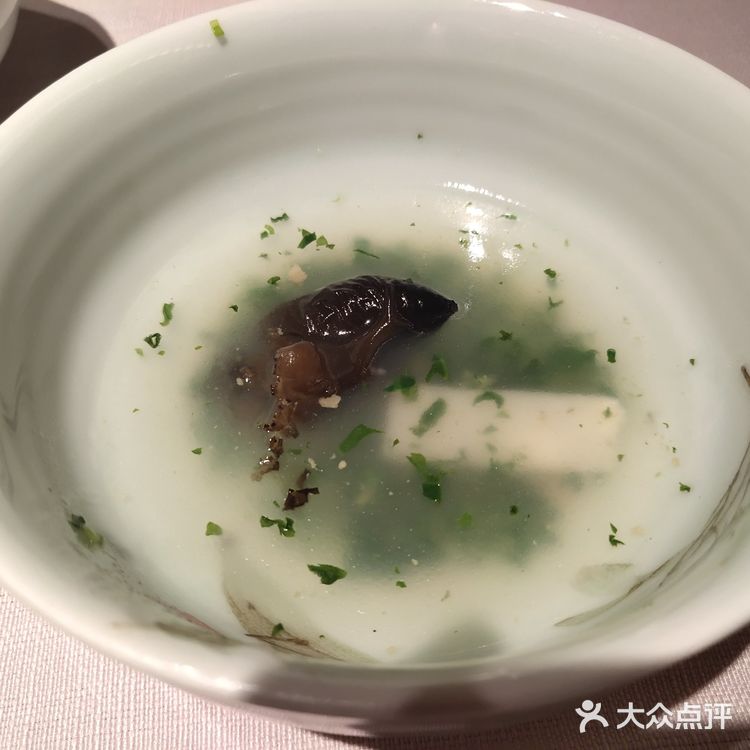 2元探店森隆饭庄,老字号的复兴之路