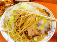 -拉面莊夢語＆中华料理八椿