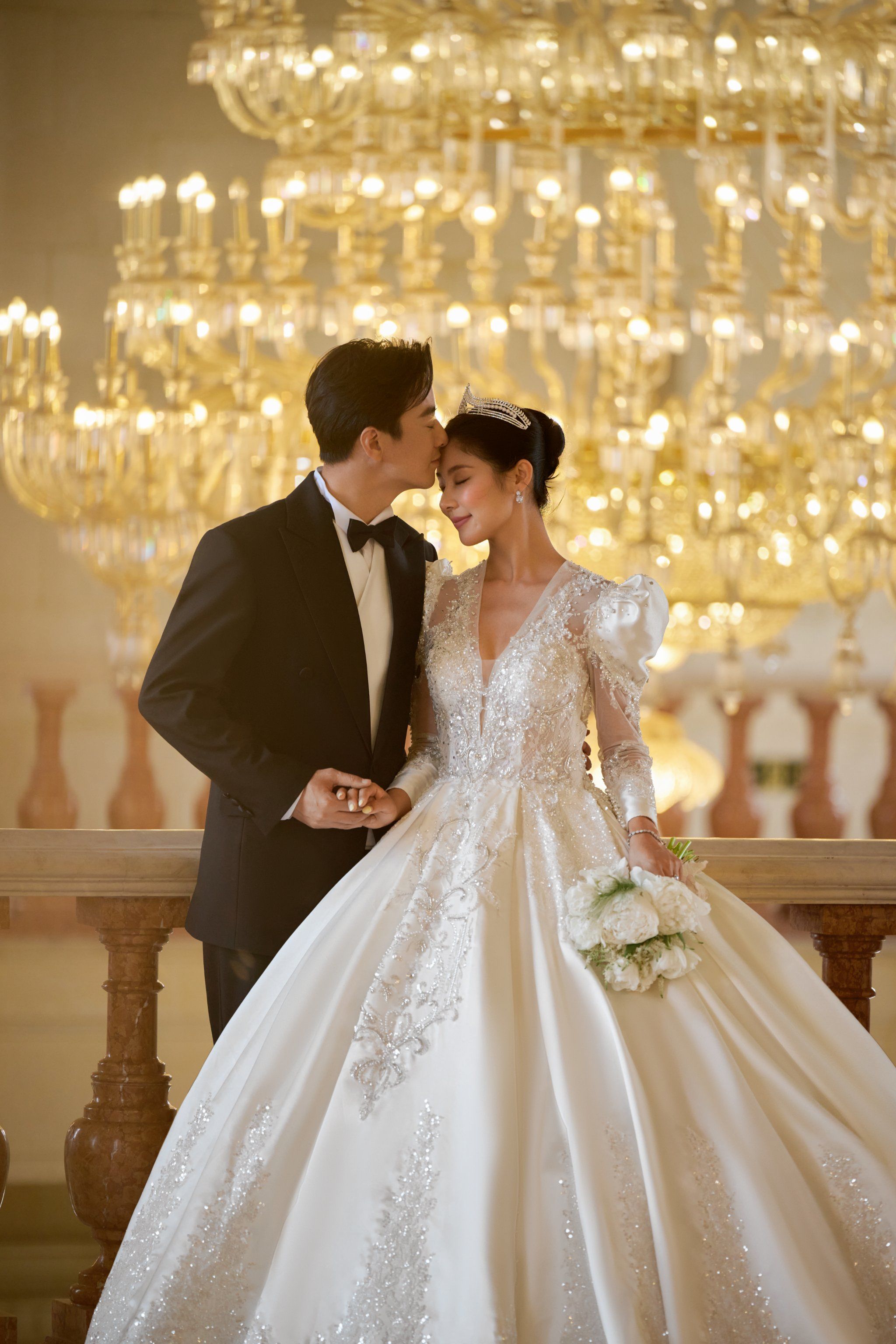 婚纱照拍出皇室世纪婚礼氛围!仪式感满分!