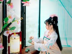 -九月鹰飞汉服摄影工作室